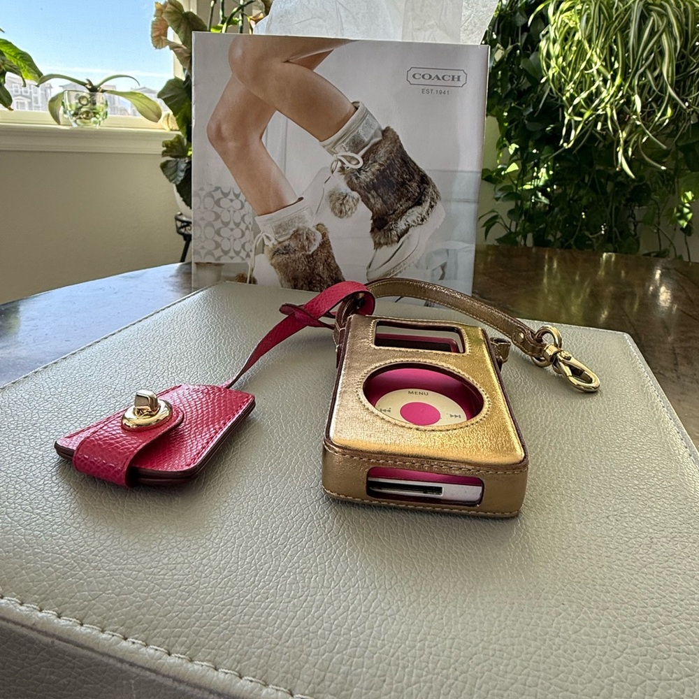 Y2K Bag Charm Bundle Coach Pink Clochette Kate Spade iPod Holder Pink iPod - Picture 4 of 15